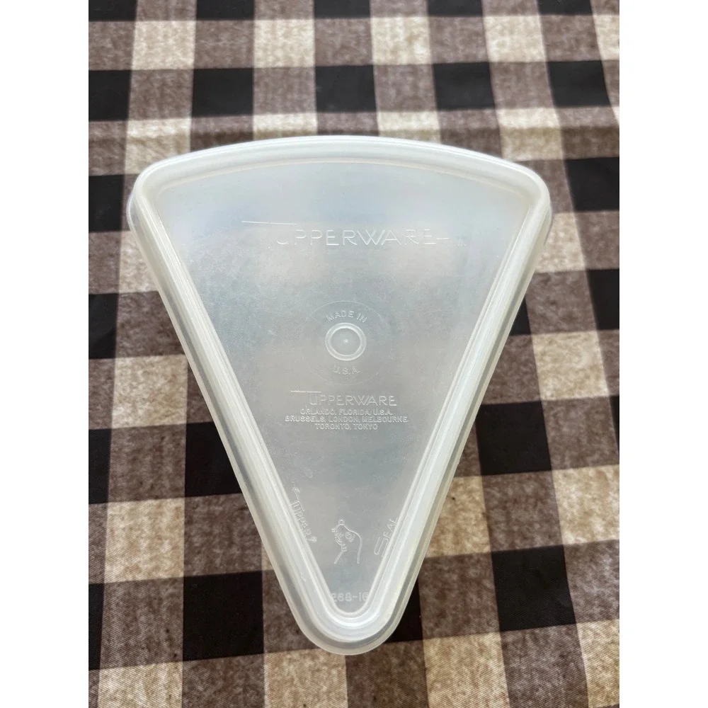 Vintage Tupperware Triangular Pie Slice Container with Lid 268-16 Translucent